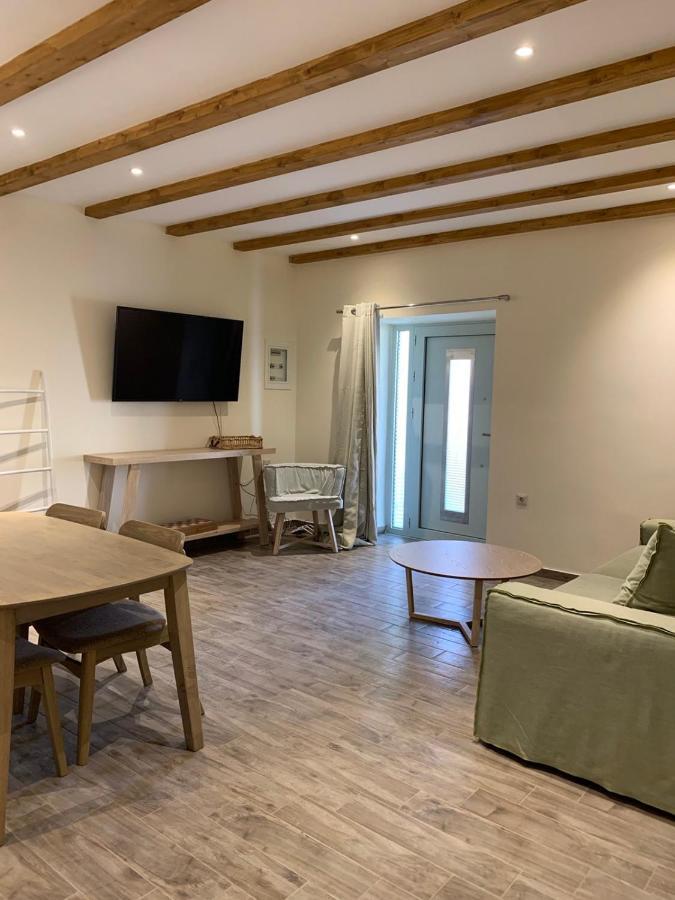 Mangata Homes With Private Pools Apartmán *
